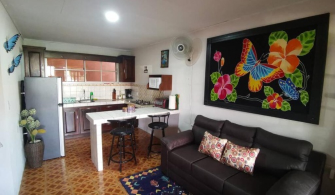 Studio Apartment - Downtown La Fortuna