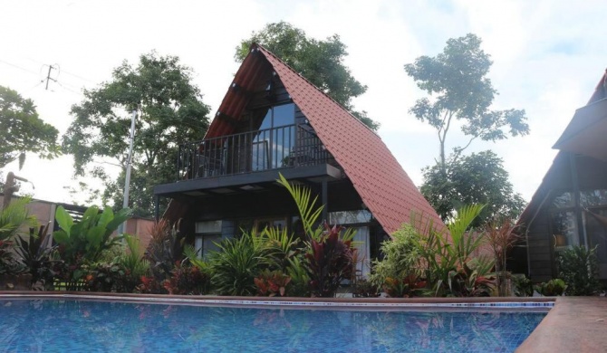 Jacen Chalet Pool & Volcano View