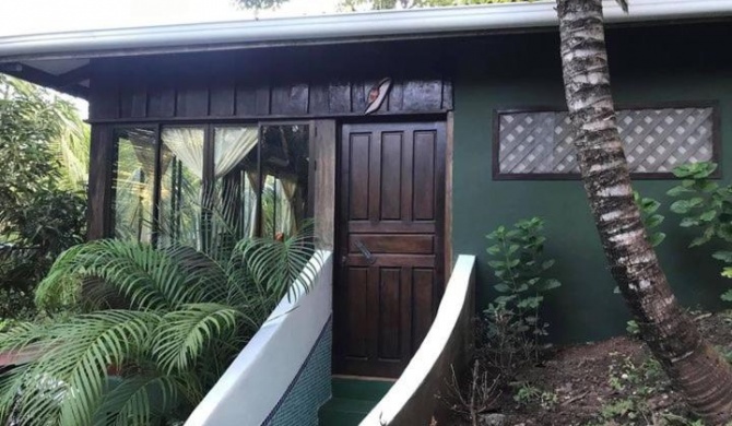 FLOR DE PARAISO BUNGALOWS