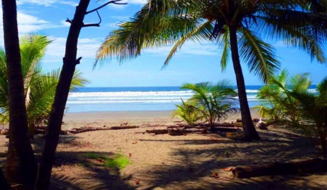 Beach Front House Guanacaste - Costa Rica
