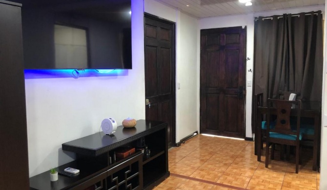 Departamento con cocina, lavadora, baño, wifi 50mbs, etc