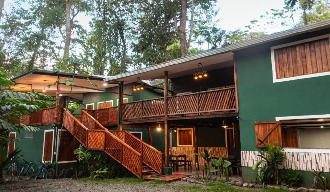 The Green Jungle House Caribe