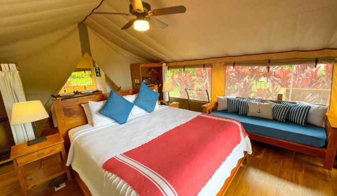 Isla Chiquita Glamping Hotel