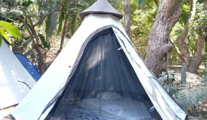 Tepee House CR Glamping