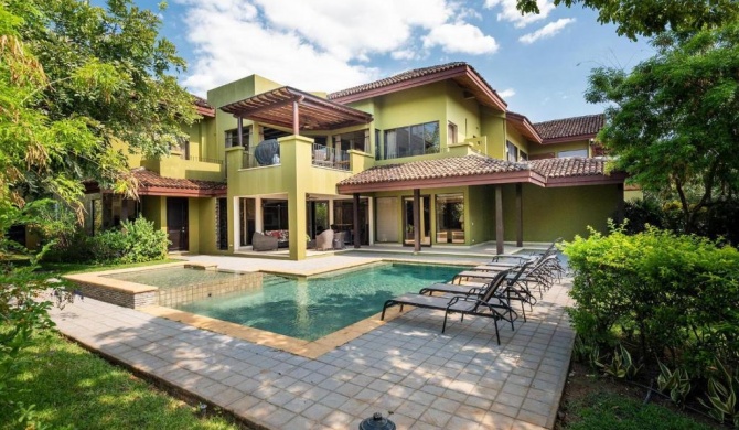 Exclusive Luxury Villa at Reserva Conchal with Pool