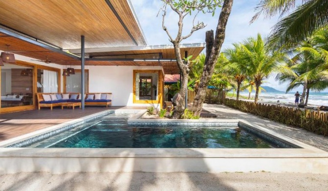 Luxury Beachfront Villa Akoya