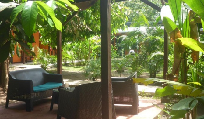 Aracari Garden Hostel