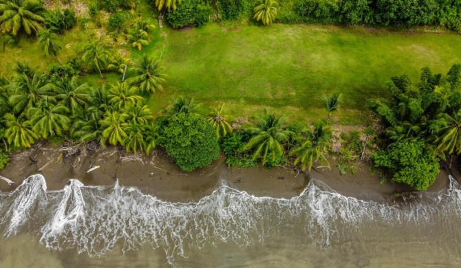 Playa Ganadito Ecolodge