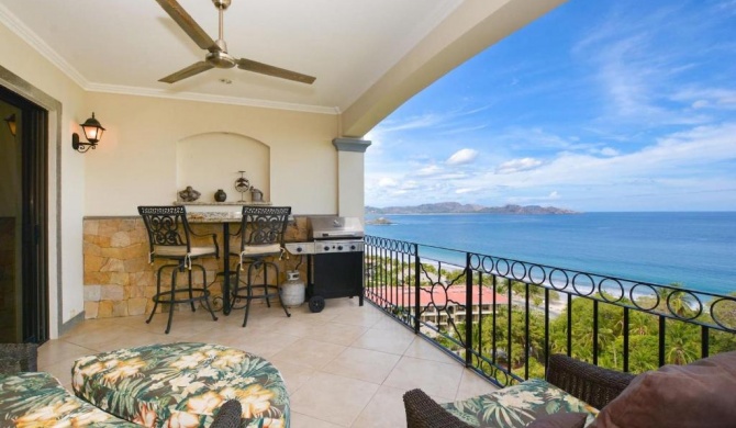 Exquisitely Decorated 5th-Floor View of 2 Bays in Flamingo