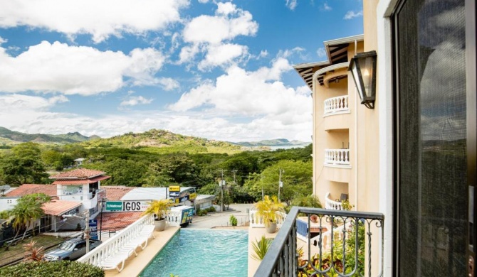 Tropical Paradise- Steps to Beach with Ocean View