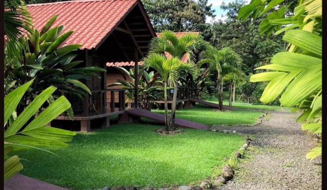 La Fortuna Waterfall Bungalows